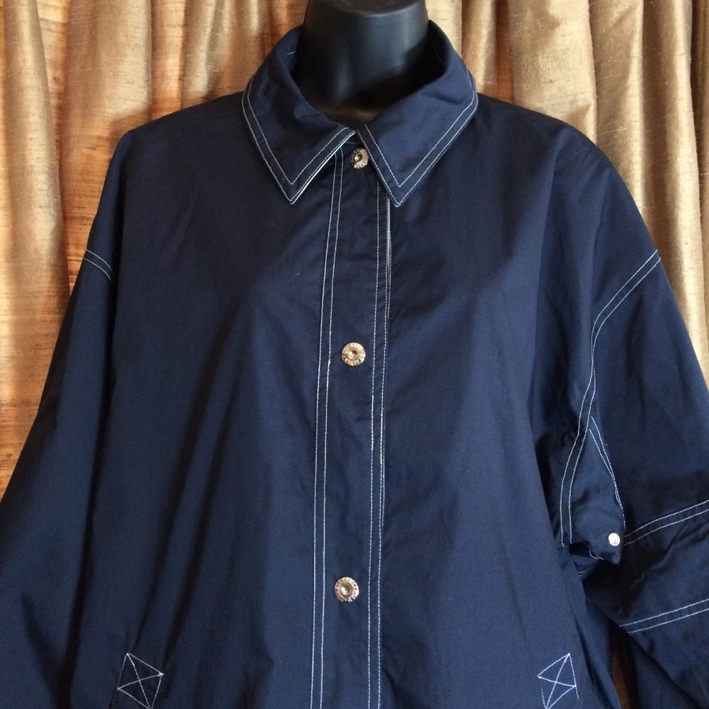 SOLD!! Completely Reversible Braetan Rain Coat Blue/White - Picture 7 of 8